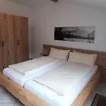Charmante In Apartment *
