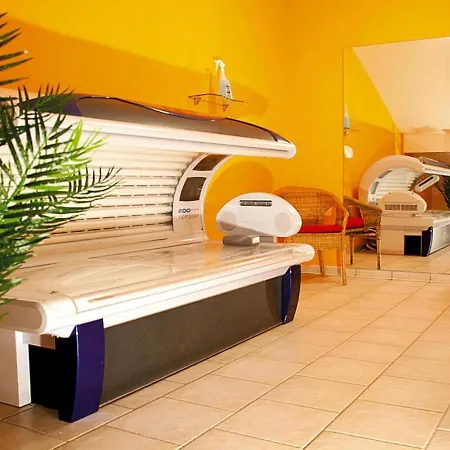 In With 2 Saunas Apartment